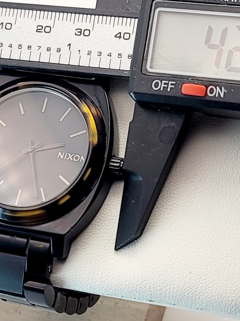 Nixon Black Watch with Tortoiseshell Bezel Accents - Picture 6 of 7